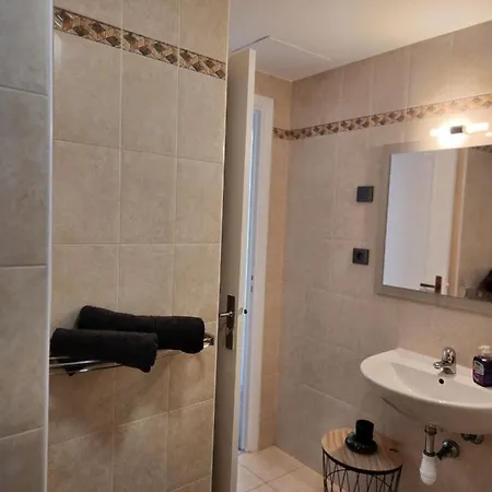 Your Favorite Apartments Menton Exterior photo