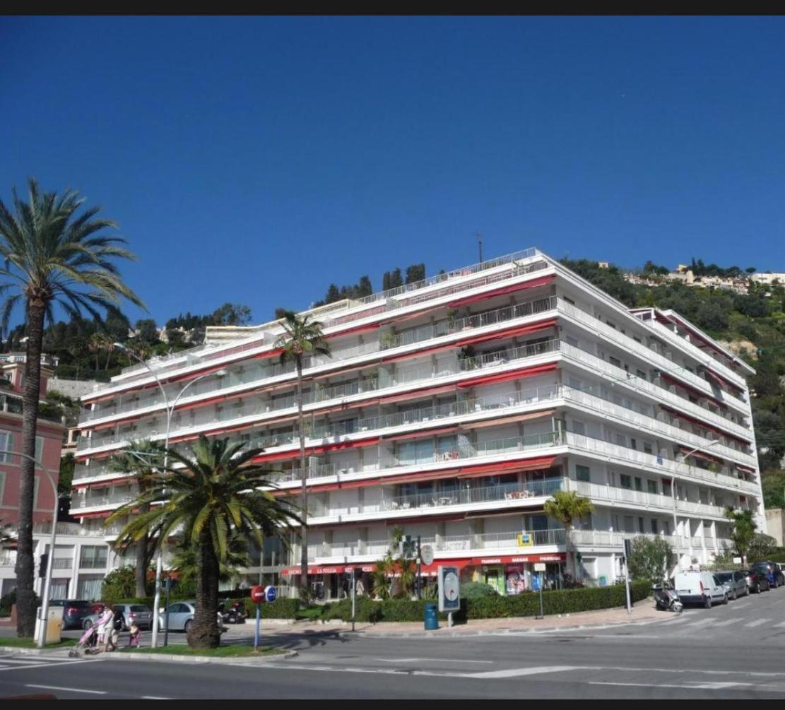 Your Favorite Apartamento Menton